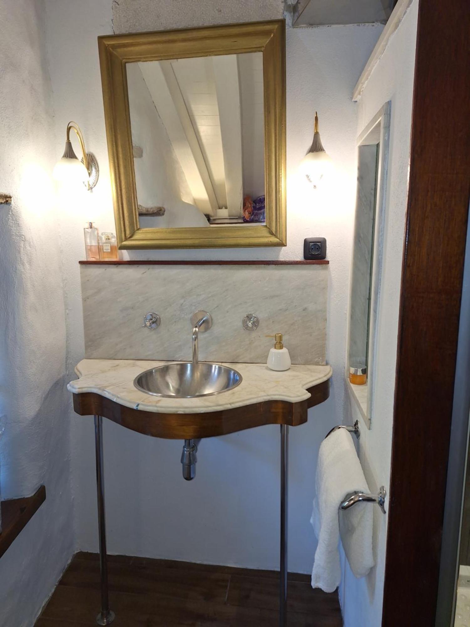 Apartment George Stari Grad  Esterno foto
